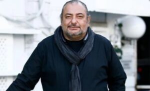 Ünlü televizyoncu Reha Muhtar, 19 Ağustos’ta İstanbul Sarıyer’deki evinde geçirdiği