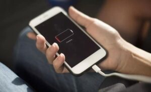 Fiyatları her geçen gün artan cep telefonlarının ömrü hatalı kullanım