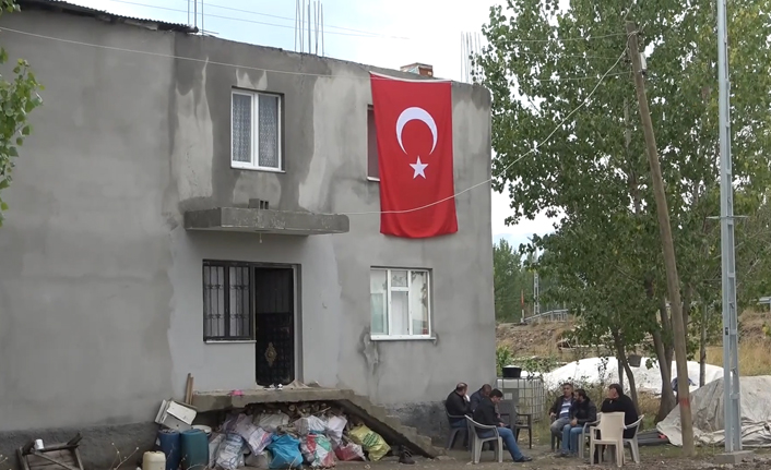 Türkiye, bir şehidini daha uğurluyor. Kuzey Irak’ta sürdürülen Pençe Kilit