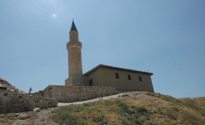 Cuma mesajları ve resimli sözleri her hafta kendi gününde sorgulanmaya