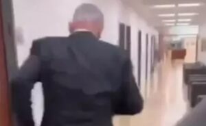 İran’ın İsrail’e 200’e yakın balistik füzeyle düzenlediği saldırı Tel Aviv