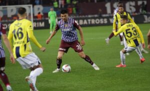 Süper Lig’in 11. haftasında Trabzonspor ile Fenerbahçe karşılaştı. Akyazı Stadı’nda