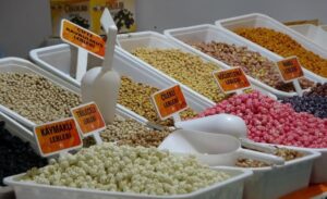 Tuşba ilçesindeki kongre merkezinde 25 Ekim’de kapılarını açan ve 3