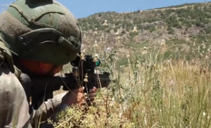 Milli Savunma Bakanlığı tarafından haftalık bilgilendirme toplantısı gerçekleştirildi. Bakanlıkta gerçekleştirilen