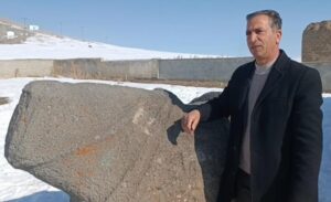 Çaldıran ilçesine bağlı Tekindere Mahallesi’nde, Karakoyunlular dönemine ait olduğu düşünülen