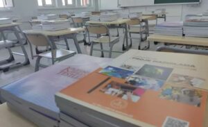 Milli Eğitim Bakanlığı, ücretsiz ders kitaplarından haksız kazanç elde etmeye
