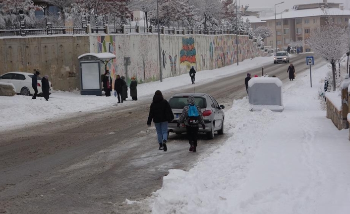 Çevre, Şehircilik ve İklim Değişikliği Bakanlığı’na bağlı Meteoroloji Genel Müdürlüğü,