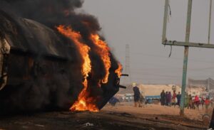 Nijerya’nın batısındaki Niger eyaletindeki Dikko-Maje yolunda yaşanan tanker faciasında bilanço