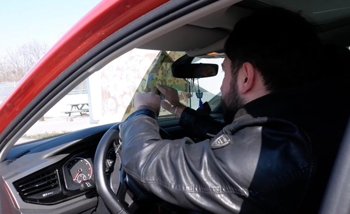 Edirne İl Emniyet Müdürlüğü’ne bağlı trafik polisleri, şehrin farklı noktalarında