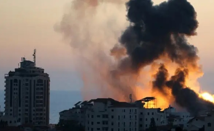 Gazze Şeridi’nde İsrail ile Hamas arasındaki ateşkesin ihlal edildiği bildirildi.