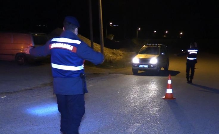 Sakarya İl Jandarma Komutanlığı ekipleri, WhatsApp grubunda jandarma ve polis