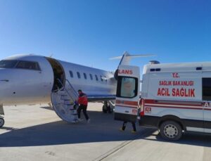 Van’dan Ankara’ya ambulans uçakla sevk edilen 10 yaşındaki hasta tedaviye alındı