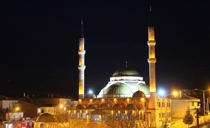 Nevşehir’de akşam ezanı teknik arıza nedeniyle 20 dakika geç okundu.