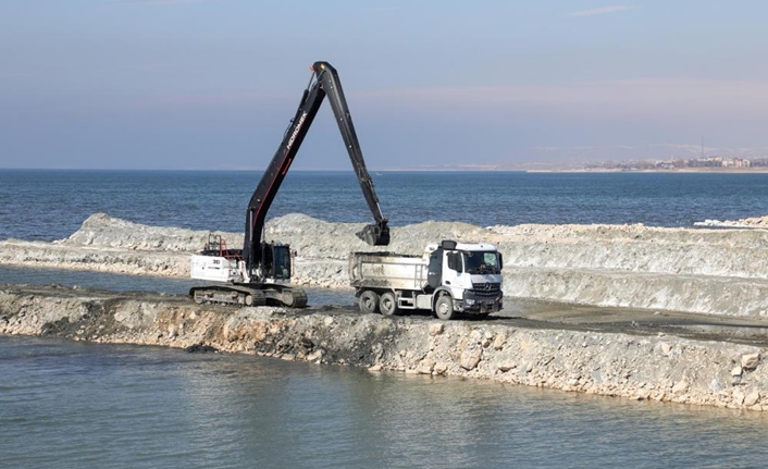 Van Gölü’nün kirlilikten arındırılması ve gelecek nesillere daha temiz bir