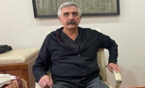 Erciş ilçesinde meydana gelen 3 araçlı trafik kazasında 5 kişi