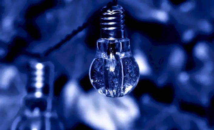 Bakım ve onarım çalışmaları nedeniyle sık sık elektrik kesintileri yaşanan