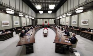 İstanbul Büyükşehir Belediye Başkanı Ekrem İmamoğlu ve bazı belediye yöneticilerini