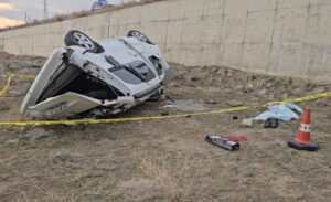 Adilcevaz ilçesinde, resmi bayramlaşma töreninden dönen Esenkıyı Köyü Muhtarı Mehmet