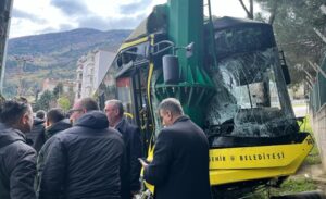 Yıldırım ilçesi Siteler Mahallesi’nde, Heykel Siteler hattında çalışan S2 numaralı