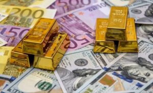 Geçtiğimiz hafta 3.057,31 dolarla rekor kıran ons altın, haftayı yüzde