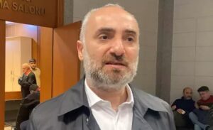 Gazeteci İsmail Saymaz, Gezi Parkı olaylarıyla bağlantılı olduğu iddiasıyla yürütülen