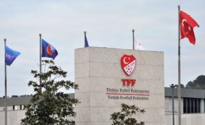 Türkiye Futbol Federasyonu (TFF), Süper Lig maçlarının erteleneceği yönündeki iddialara