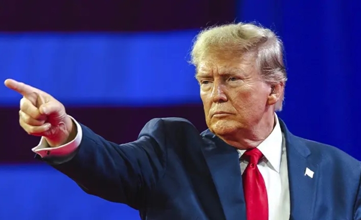 ABD Başkanı Donald Trump, göreve geldikten sonra ilk savaşını başlatıyor.