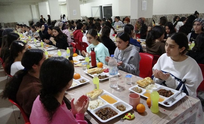 İpekyolu ilçesinde, milli eğitim müdürlüğüne bağlı okul pansiyonlarında ortak menü