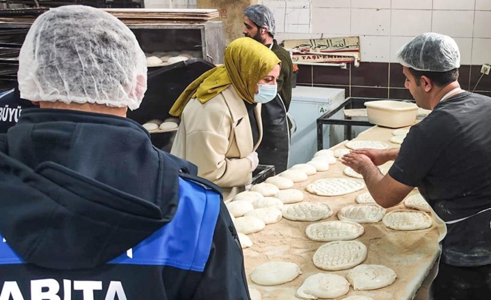 Van Büyükşehir Belediyesi Zabıta Dairesi Başkanlığı, halk sağlığını korumak adına