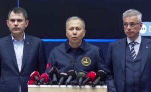 İstanbul’un Silivri açıklarında saat 12.49’da meydana gelen 6,2 büyüklüğündeki deprem,