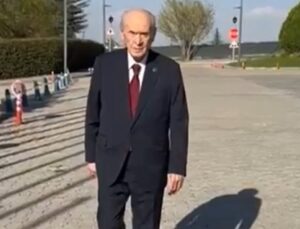Devlet Bahçeli’nin yürüdüğü anlar paylaşıldı
