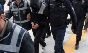 Van Emniyet Müdürlüğü, terör örgütlerinin faaliyetlerini deşifre etmek ve engellemek