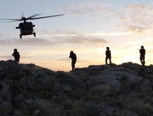 Göğsümüz kabardı! Türk komandosunun büyük başarısı, yorulma ve dinlenme yok