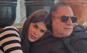 67 yaşındaki ünlü şovmen Mehmet Ali Erbil, geçtiğimiz dönemde yaşadığı