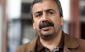 MHP Genel Başkanı Devlet Bahçeli ve CHP Genel Başkanı Özgür