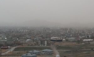 Van’da akşam saatlerinde etkili olan toz bulutu, Suriye üzerinden güney