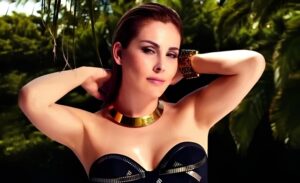 Ünlü sanatçı Funda Arar, TFF 2. Lig play-off karşılaşmaları öncesinde