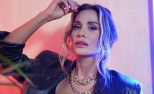 2022 yılında meme kanserini yenerek sevenlerini sevindiren şarkıcı Şimal, ocak