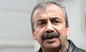 Kalp rahatsızlığı nedeniyle 15 Nisan akşamı Şişli’deki özel bir hastaneye