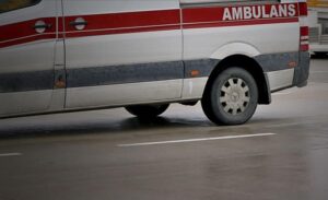 Karatay ilçesinde Kurban Bayramı’nın ilk günü kestikleri dananın etini yiyen