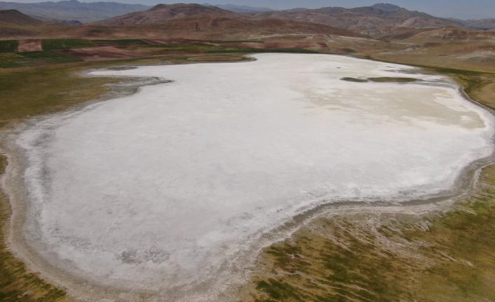 Van’ın Saray ilçesine 15 kilometre uzaklıkta yer alan ve 371