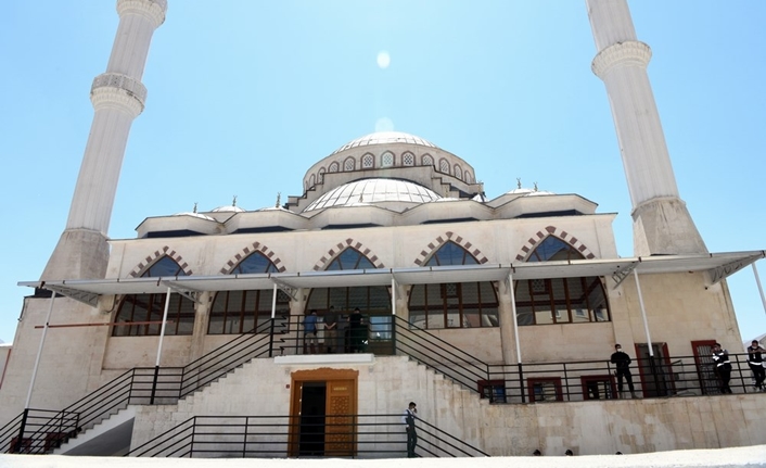 İslam dünyasında büyük bir heyecanla beklenen Kurban Bayramı, milyonlarca Müslüman