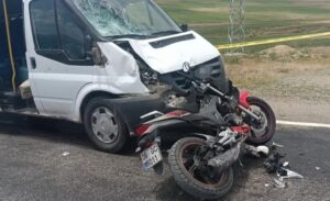 Edinilen bilgilere göre kaza, öğle saatlerinde Özalp-Çaldıran karayolu üzerindeki Mehmetalan