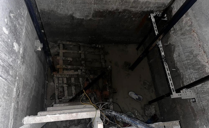 Olay, Büyükçekmece Fatih Mahallesi Veysel Karani Caddesi’ndeki bir inşaatta meydana