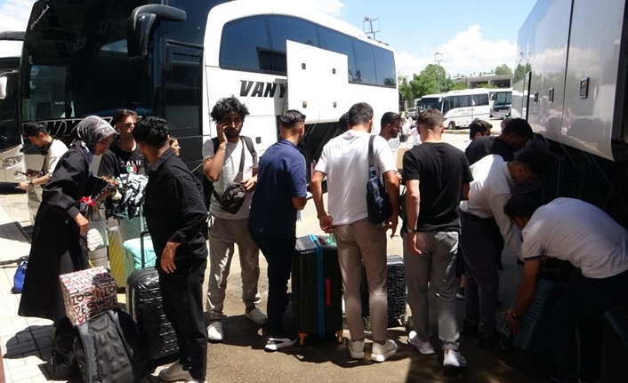 Kurban Bayramı tatilini şehir dışında geçirmek isteyen vatandaşlar, Van Şehirlerarası