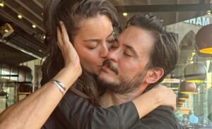 Boşanma iddialarıyla sık sık gündeme gelen oyuncu çift Pelin Akil