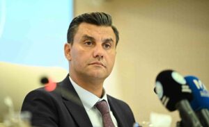 Sağlık Bakanı Kemal Memişoğlu, Manisa Büyükşehir Belediye Başkanı Ferdi Zeyrek’in