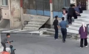 Arnavutköy ilçesinde iki grup arasında çıkan kavga, mahallede paniğe yol