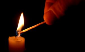 Van’ın birçok ilçesinde yaşanan uzun süreli elektrik kesintileri, vatandaşların günlük