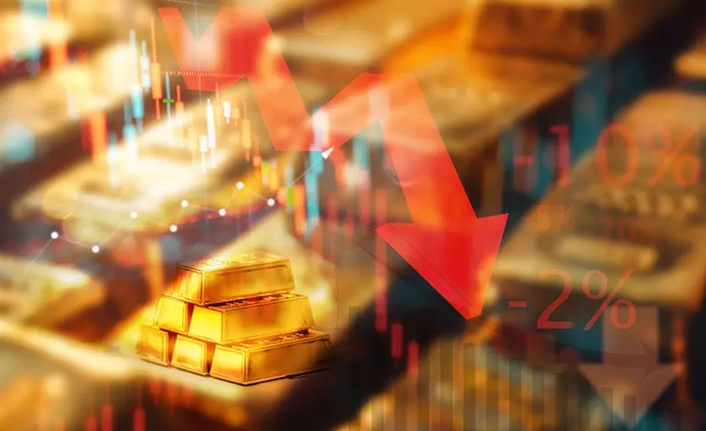 Altın sert çakıldı! Dev bankadan tahmin geldi Altın fiyatlarında düşüş sürüyor. Uzmanlar, güçlü dolar ve yüksek tahvil